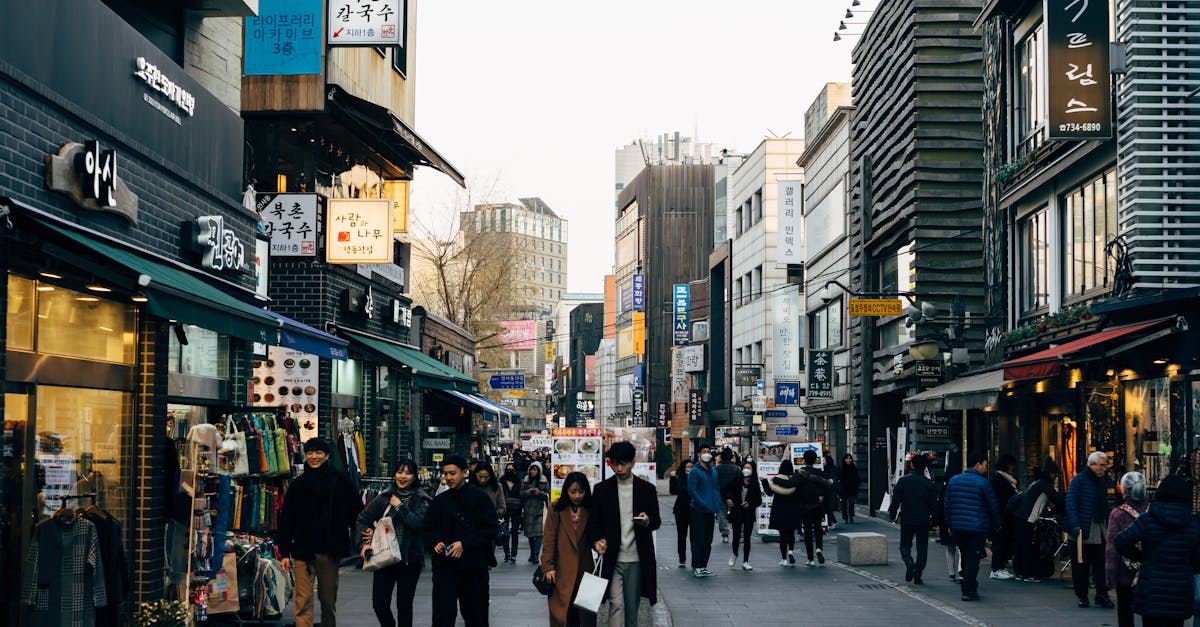韓国旅行で使えるリアル韓国語フレーズ集|sakiが2026年2月ソウルで実測47回使った場面別表現